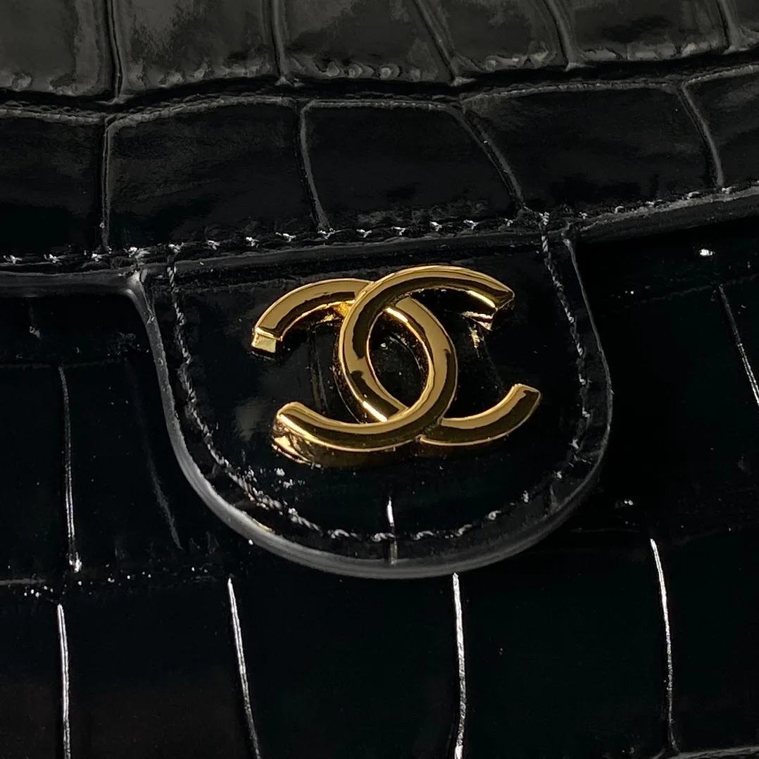 Классические Сумки Женские Chanel 16990495