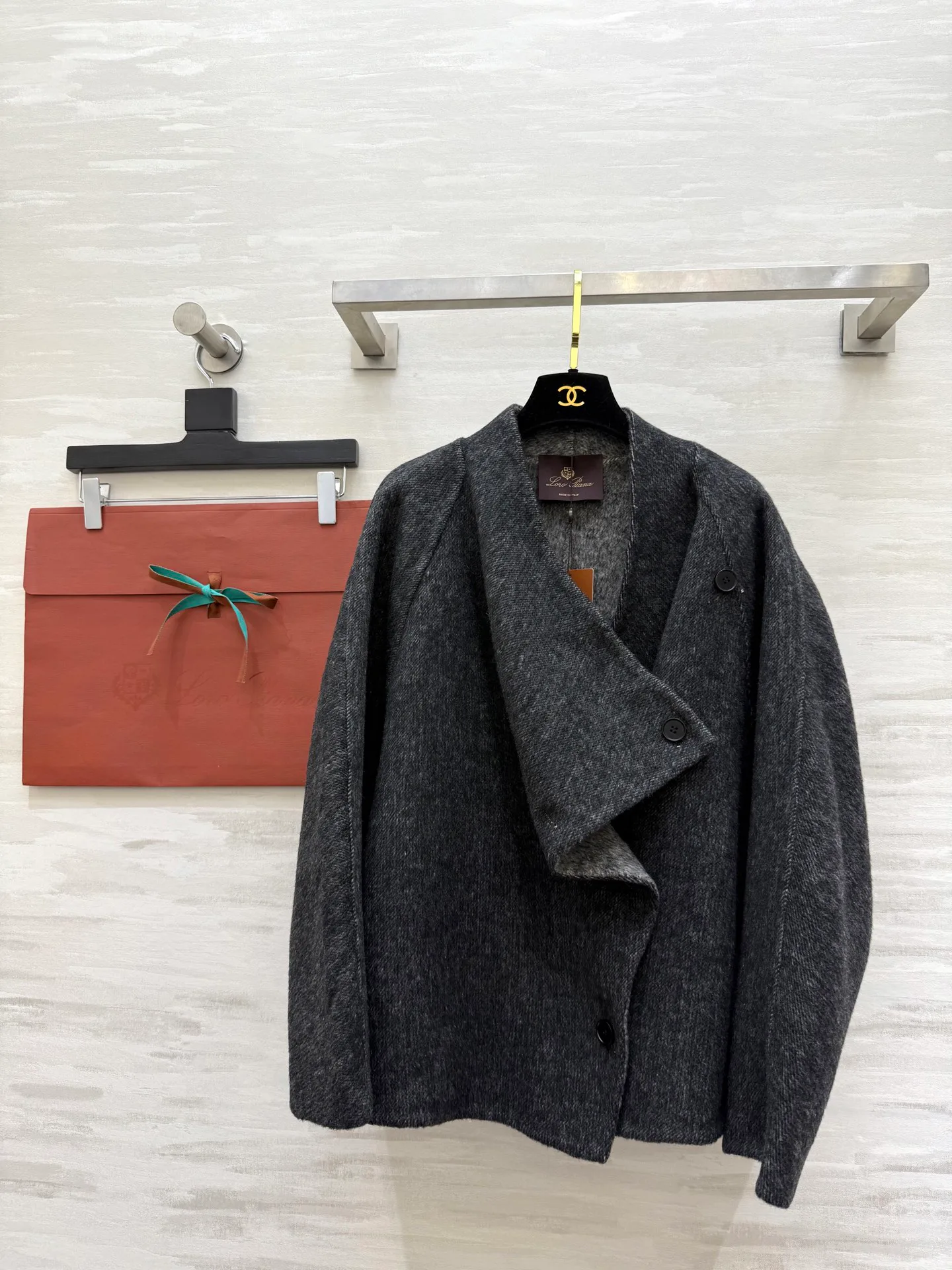 Куртки И Пуховики Женские Loro Piana 600327