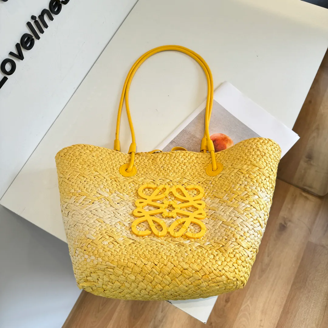 Классические Сумки Женские Loewe 11689305
