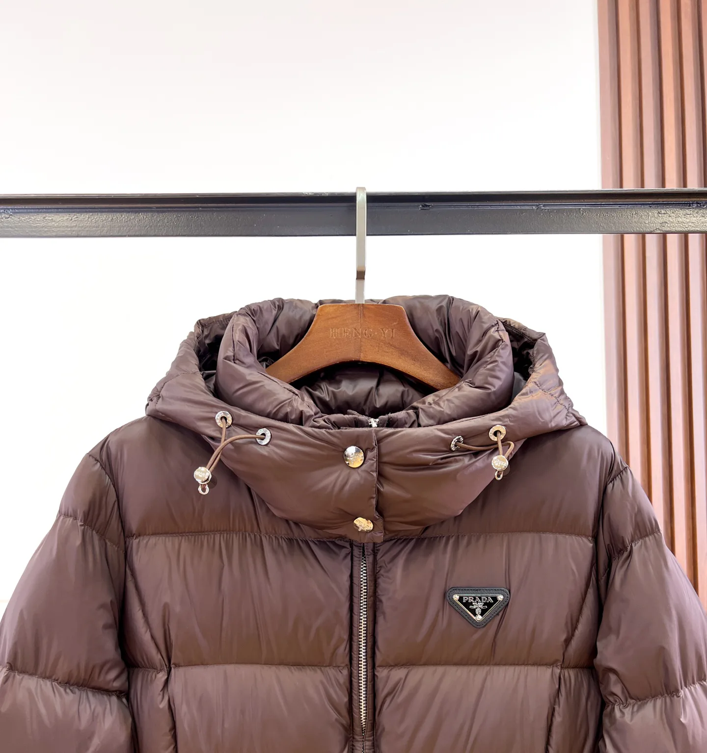 Куртки И Пуховики Женские Prada 18820607