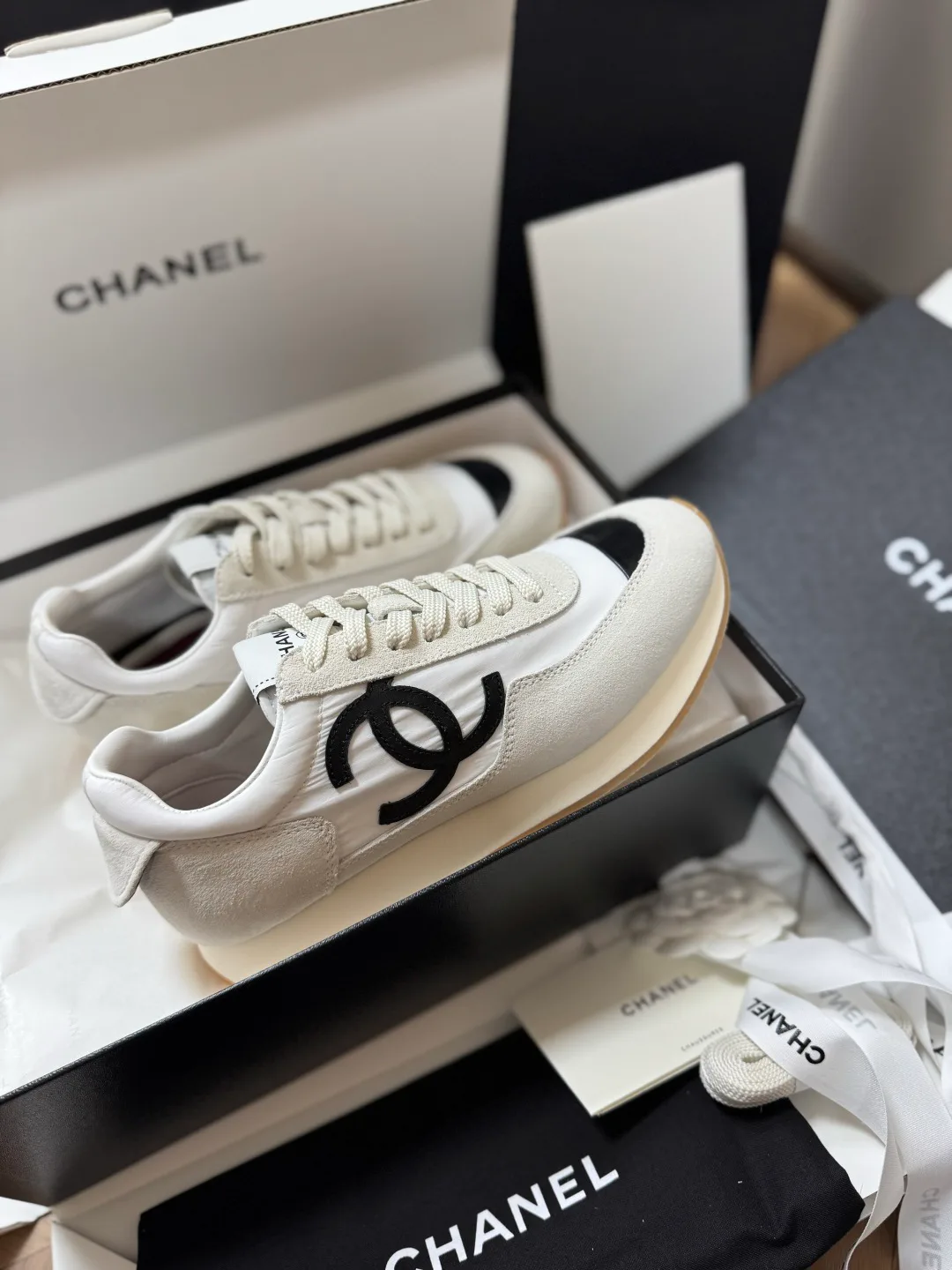 Кроссовки Женские Chanel 13239722