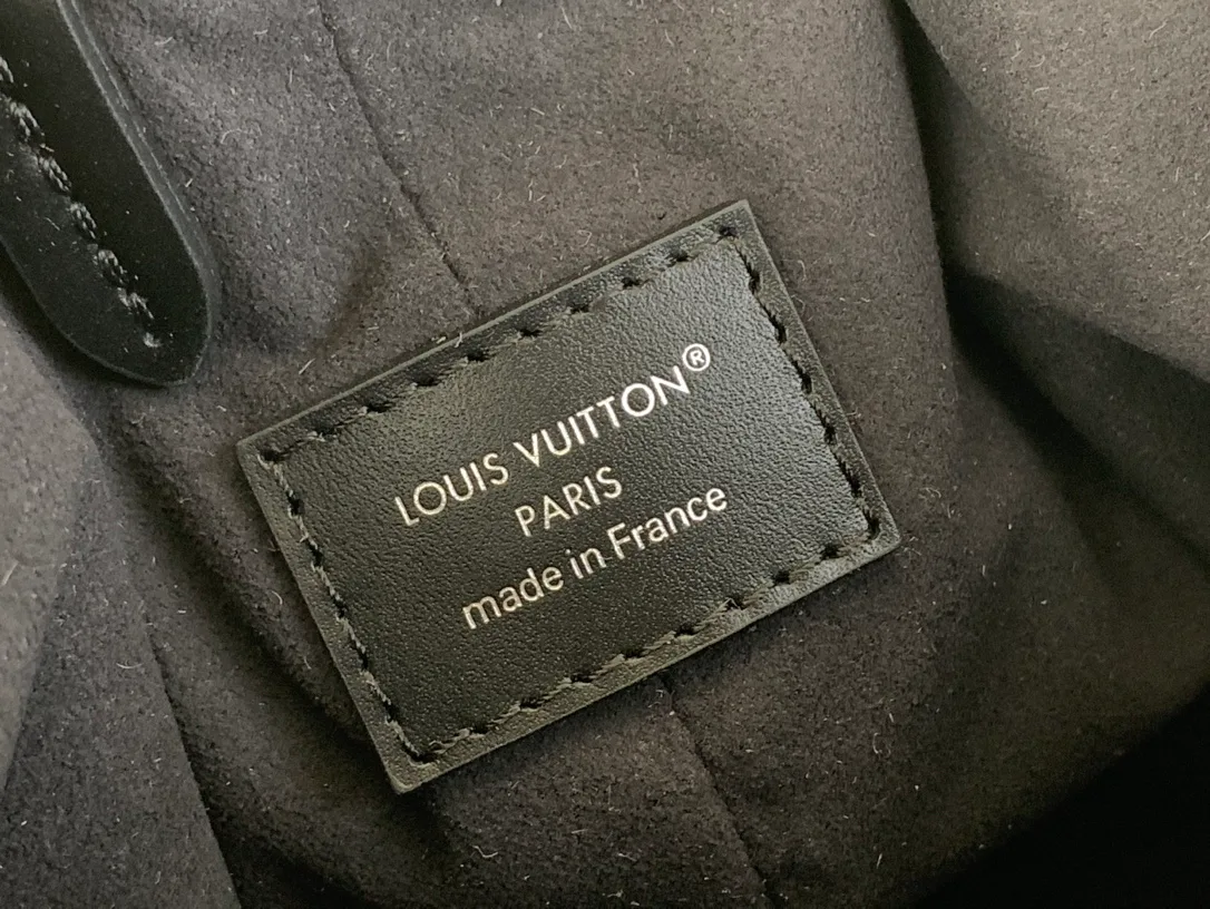 Классические Сумки Женские Louis Vuitton 18618