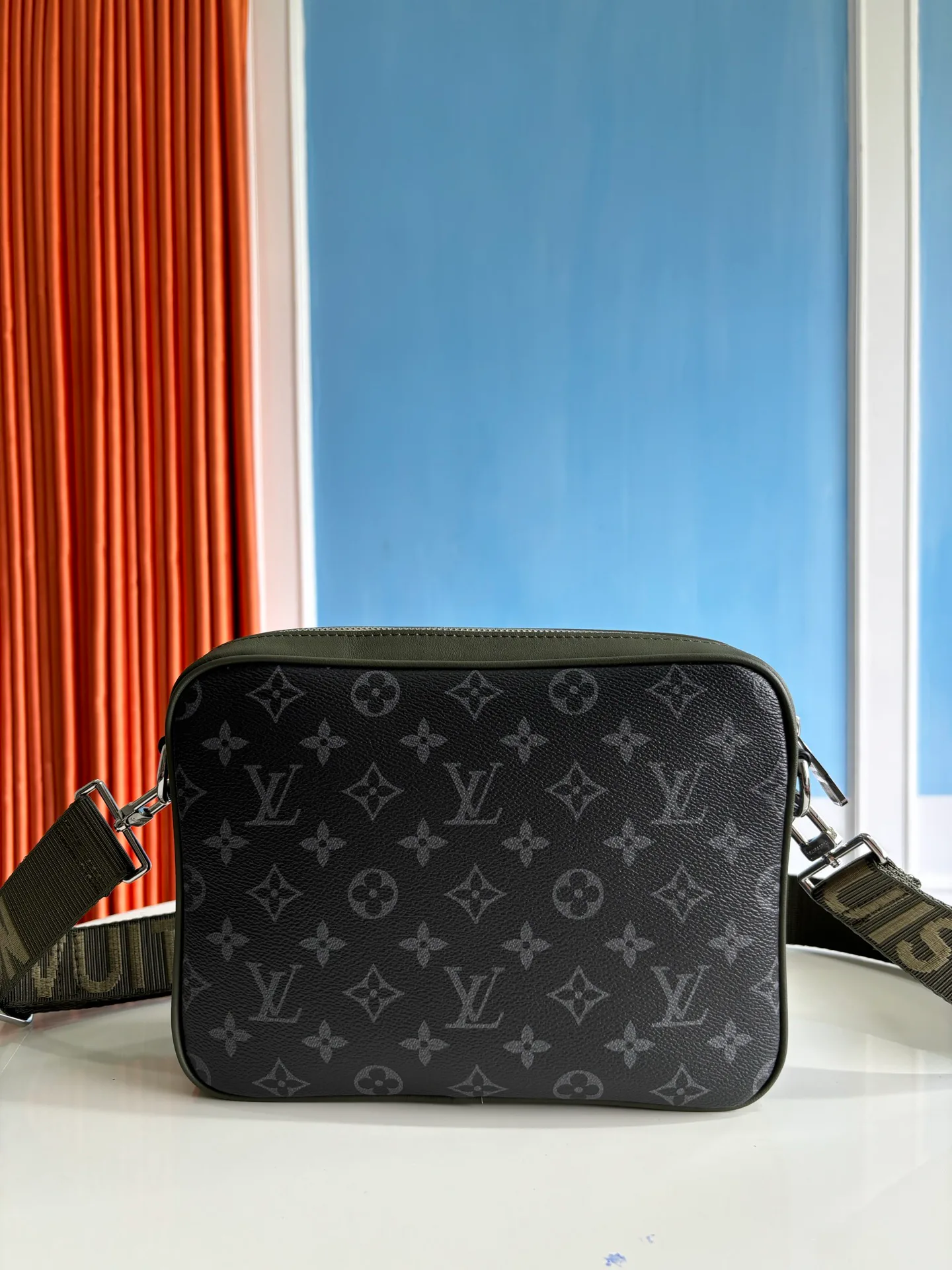 Сумки На Ремне Женские Louis Vuitton 17522371