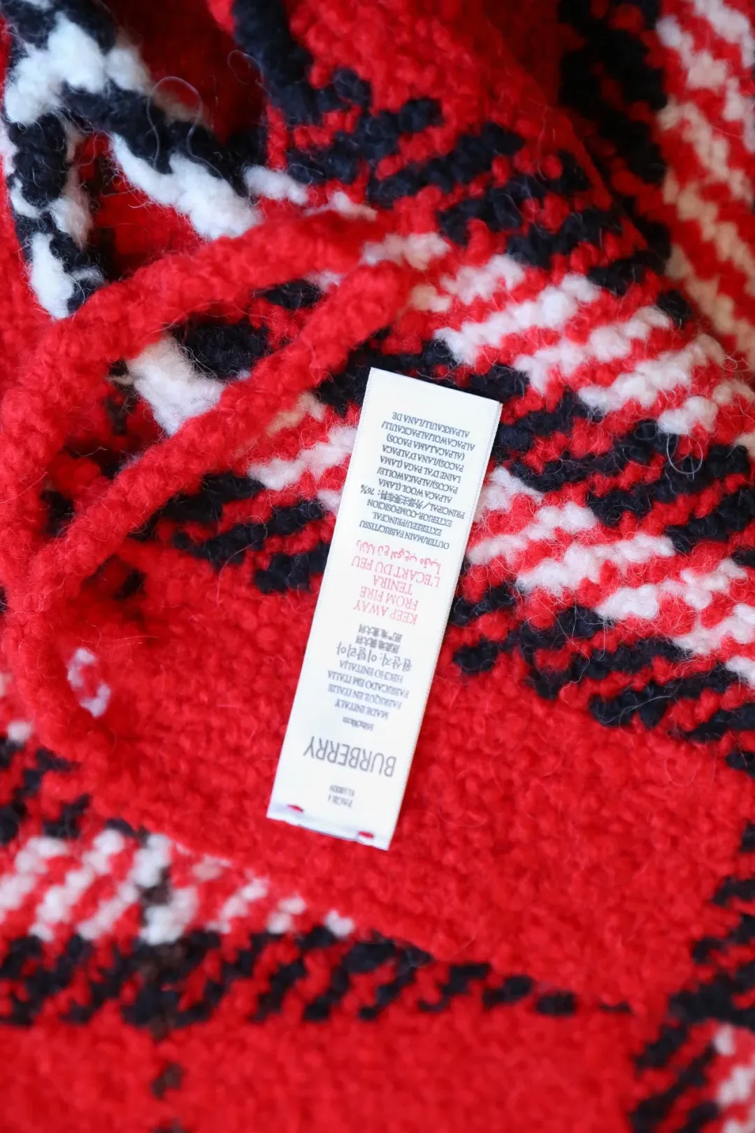 Шарфы Burberry 2273338
