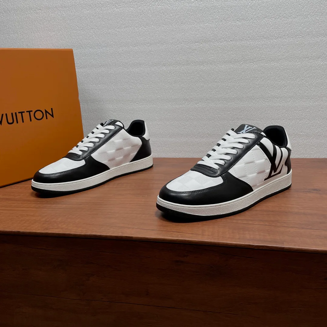 Кроссовки Мужские Louis Vuitton 18197827