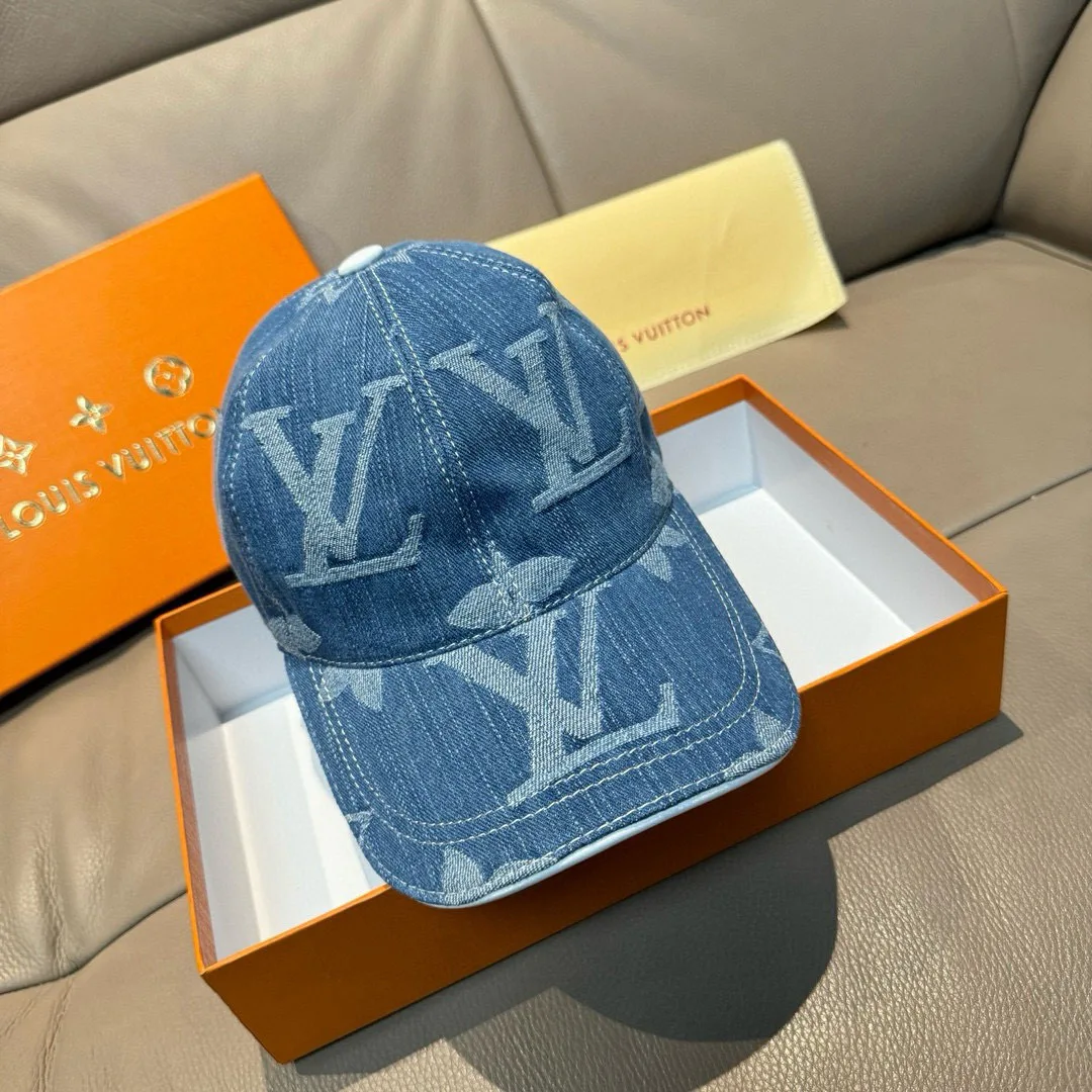 Головные Уборы Louis Vuitton 4549981