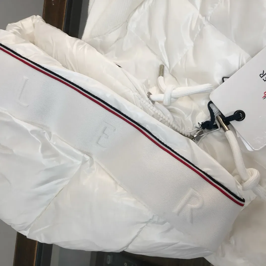 Куртки И Пуховики Мужские Moncler 375463