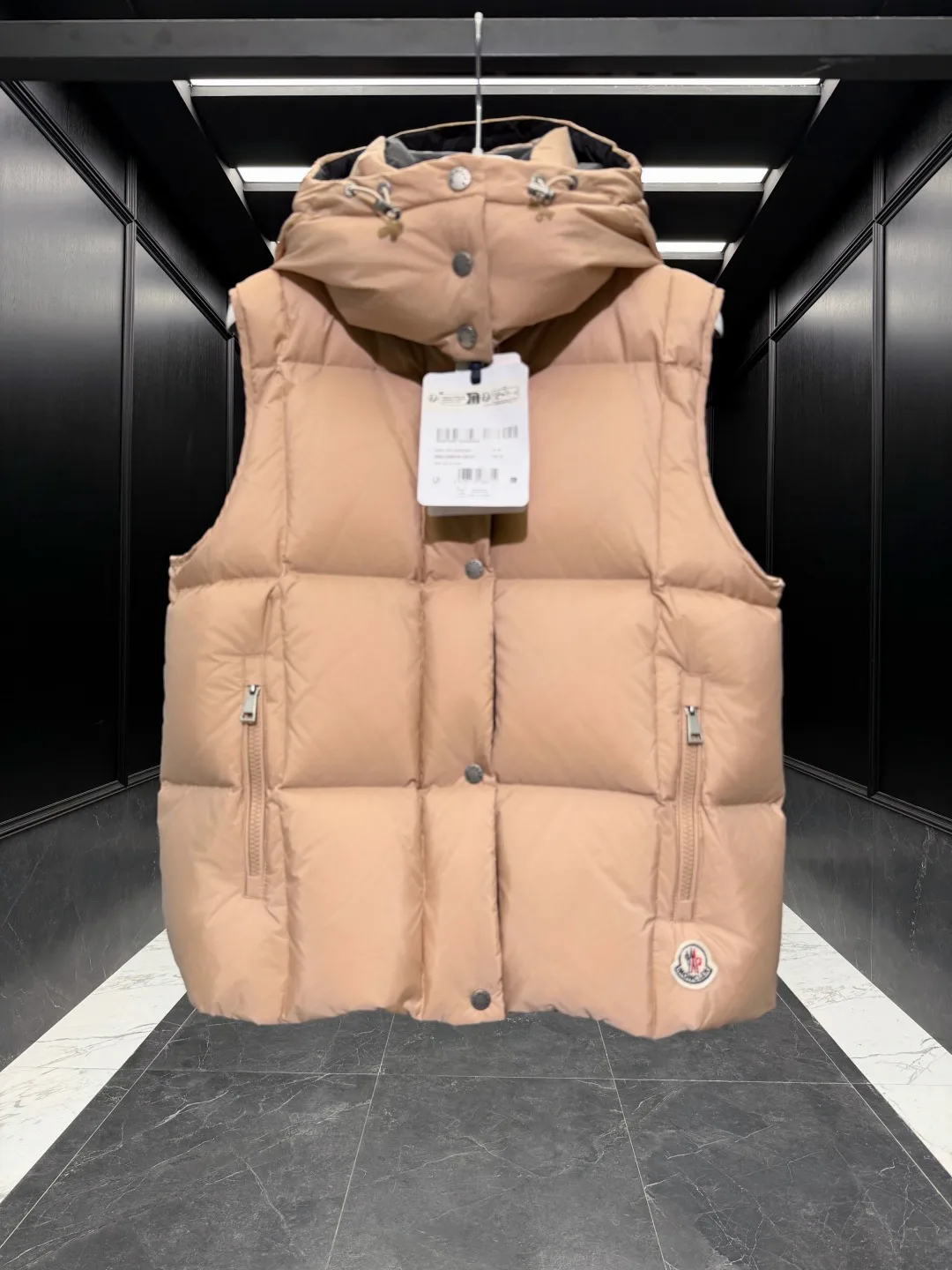 Жилеты Женские Moncler 18761331