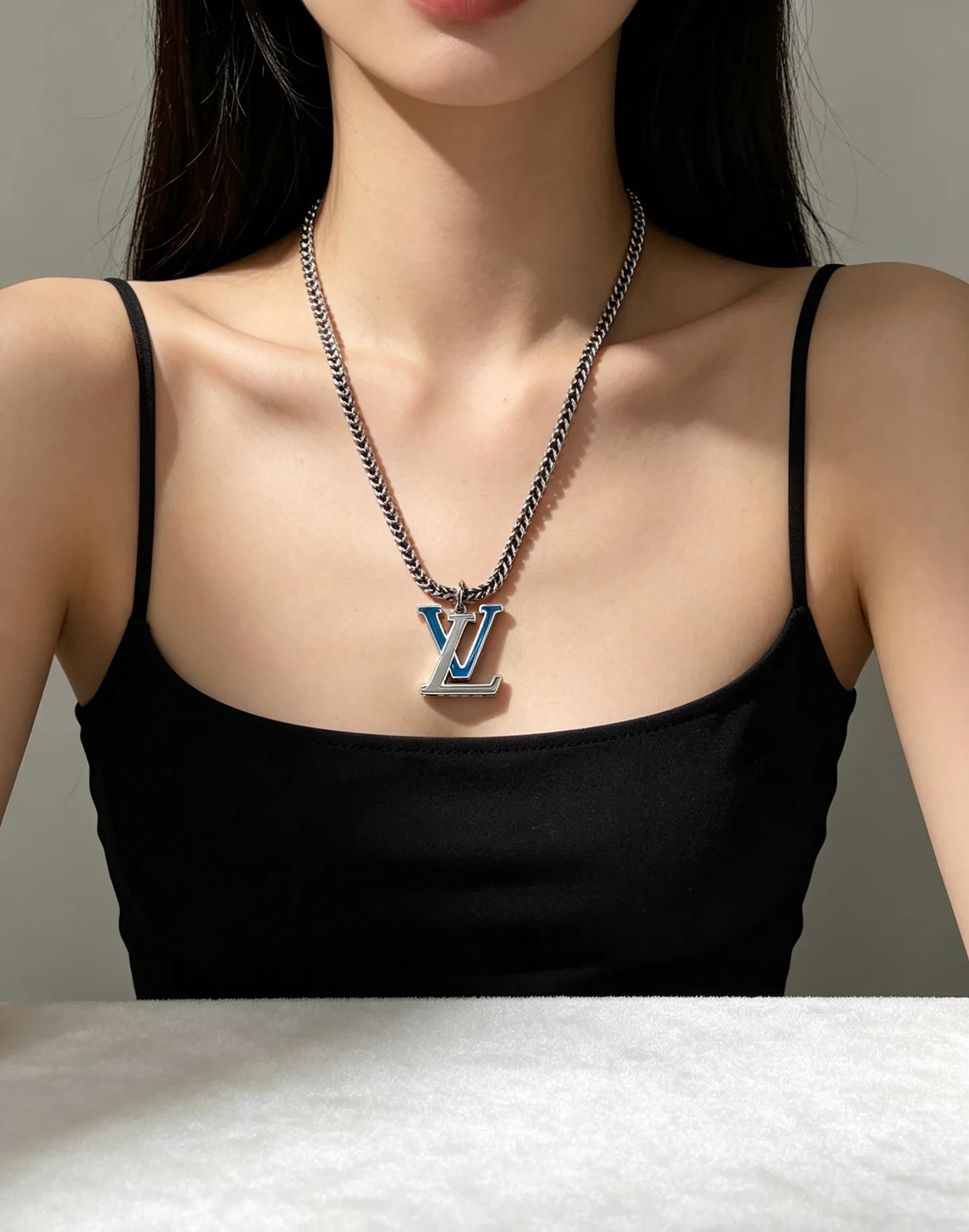Бижутерия Louis Vuitton 17361281