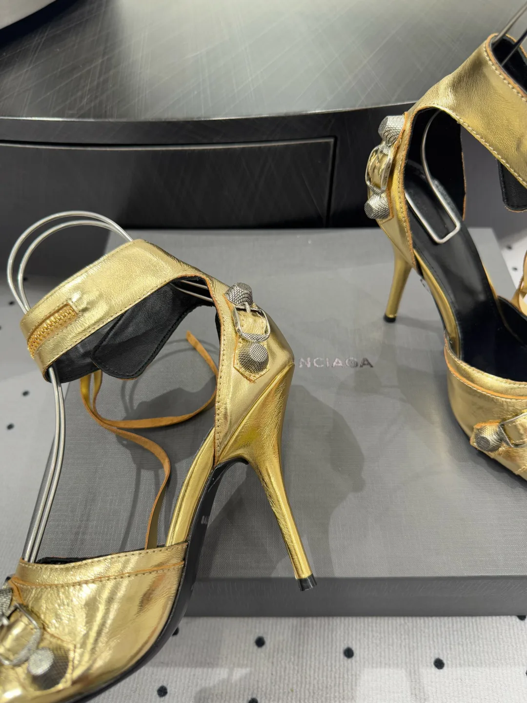 Босоножки Женские Balenciaga 30728