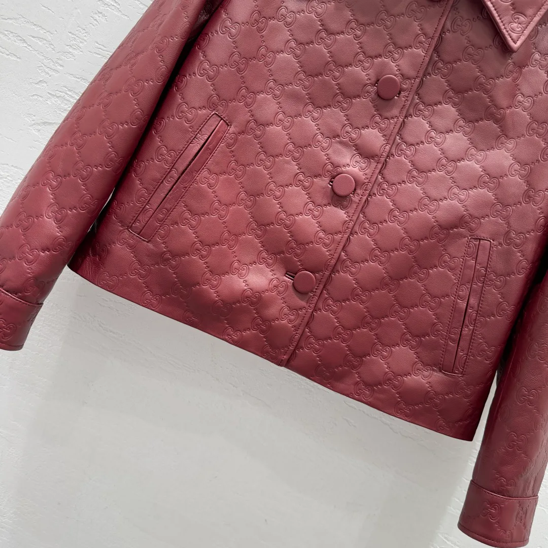 Кожаные Куртки И Дублёнки Женские Gucci 10207253