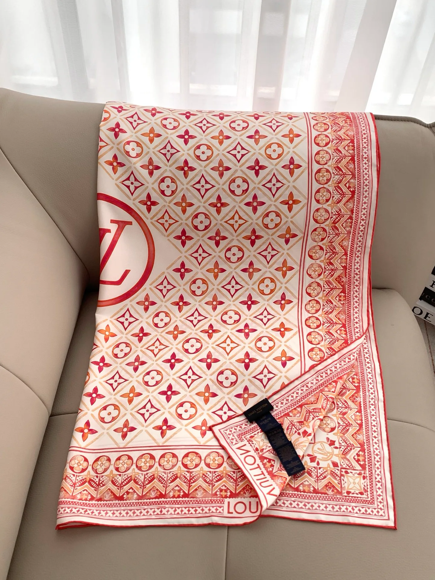 Платки Louis Vuitton 18675521