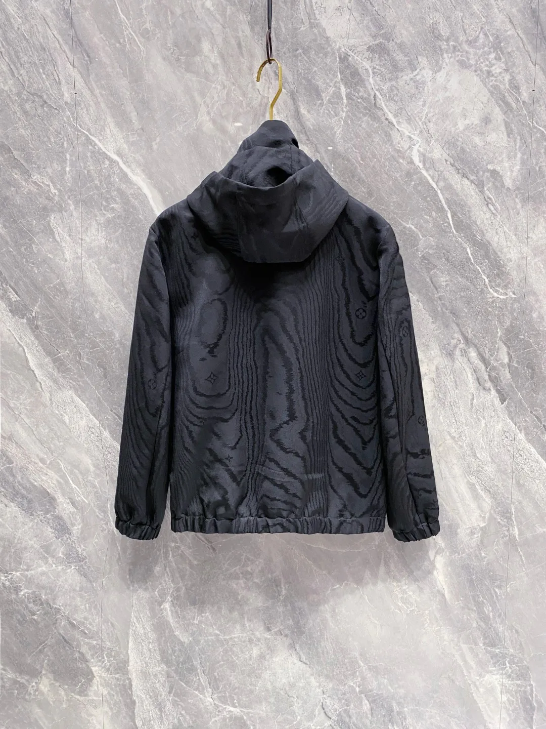 Куртки И Пуховики Мужские Louis Vuitton 1089732