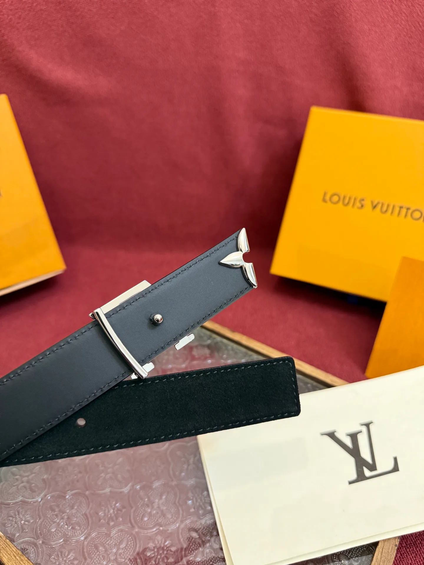 Ремни Louis Vuitton 5070239