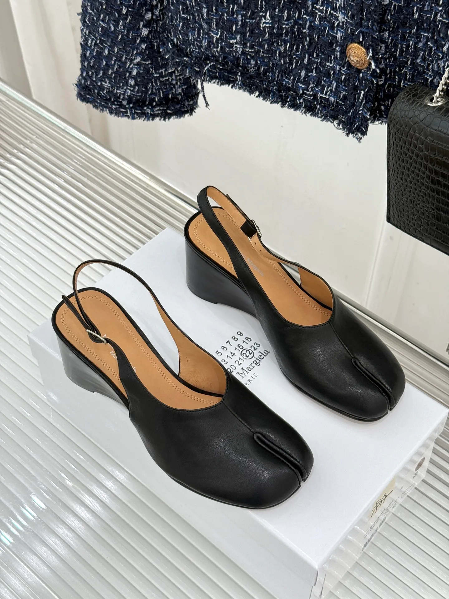 Босоножки Женские Maison Margiela 17646516