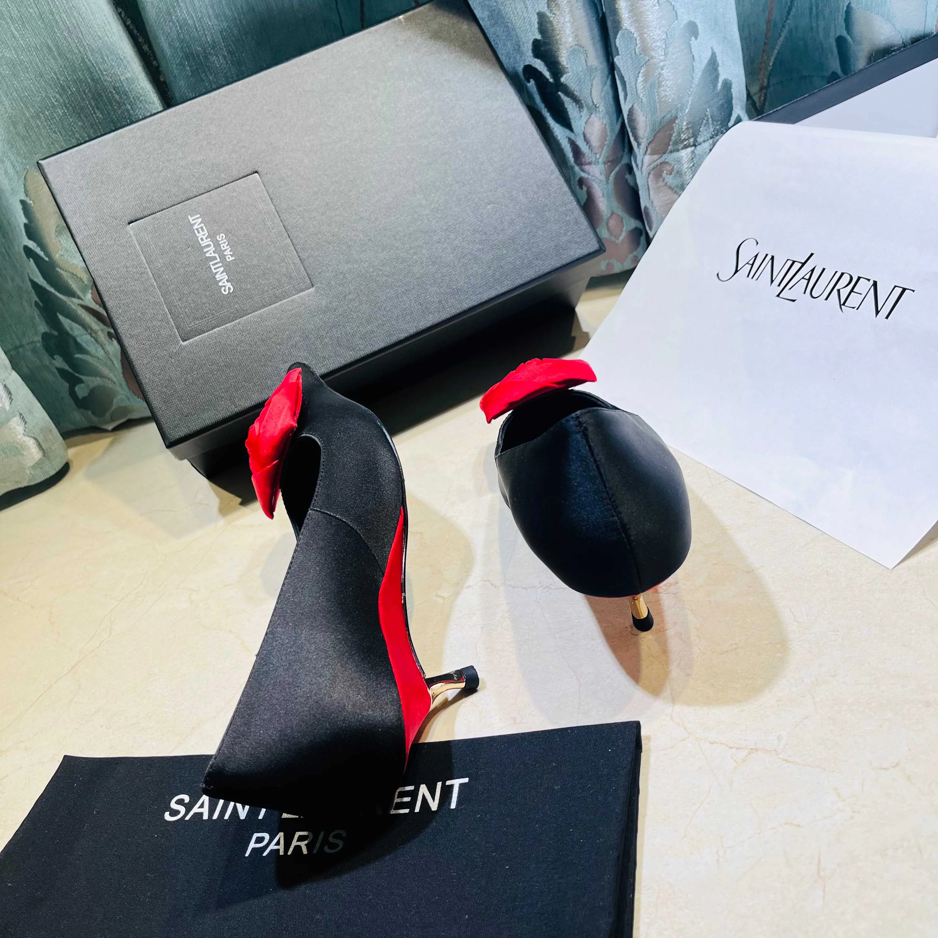 Туфли Женские Saint Laurent 18083610