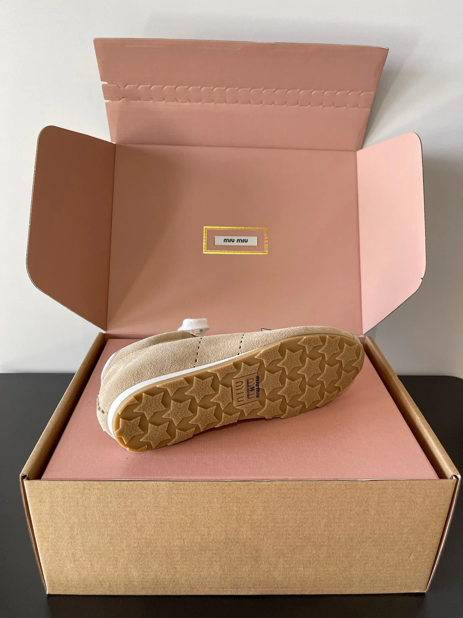 Кроссовки Женские Miu Miu 18703409