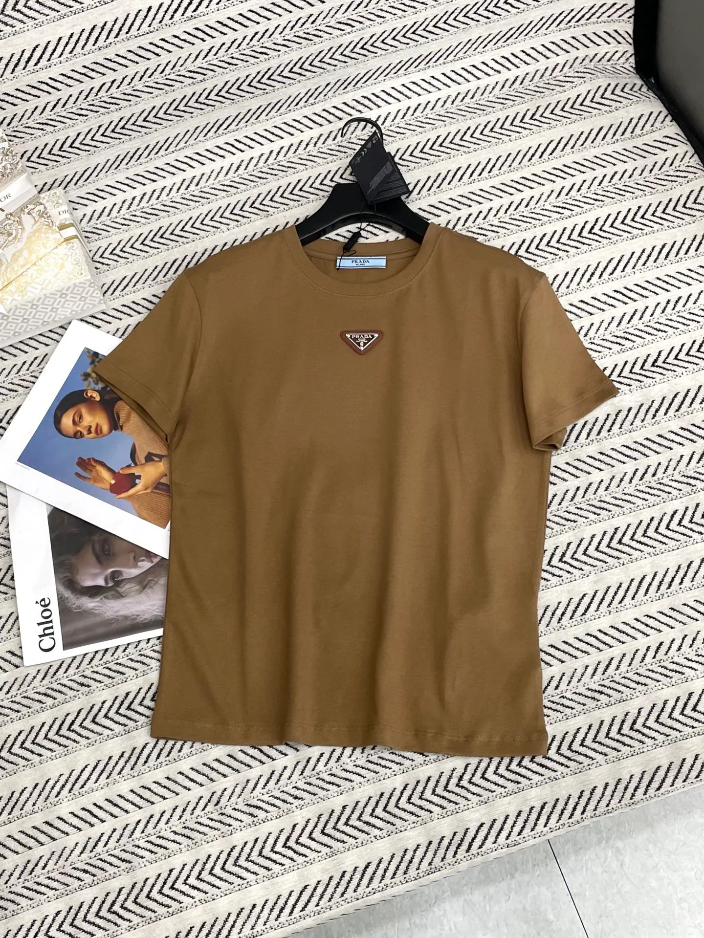 Футболки Женские Prada 2321910