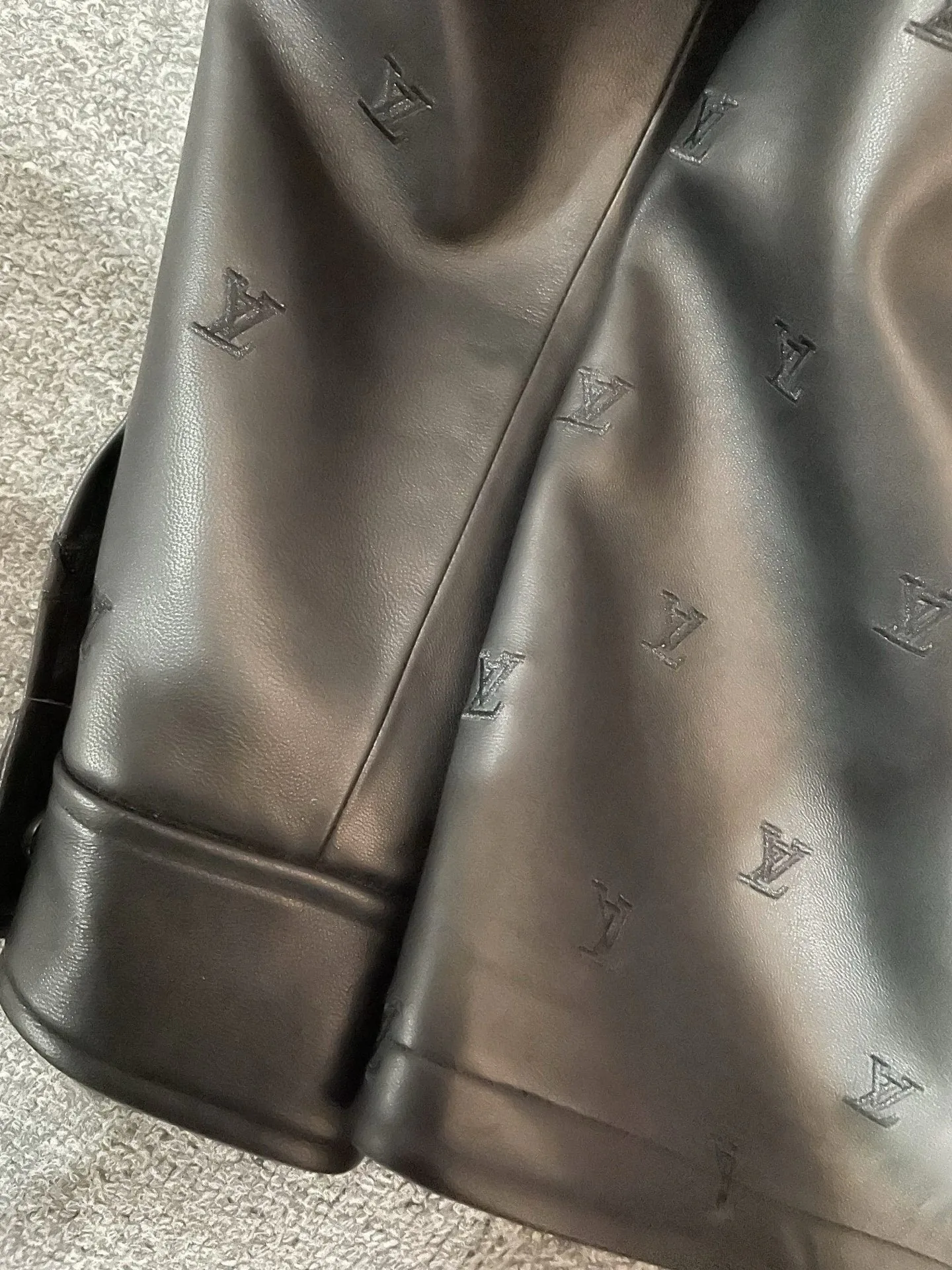 Кожаные Куртки И Дублёнки Женские Louis Vuitton 19236129