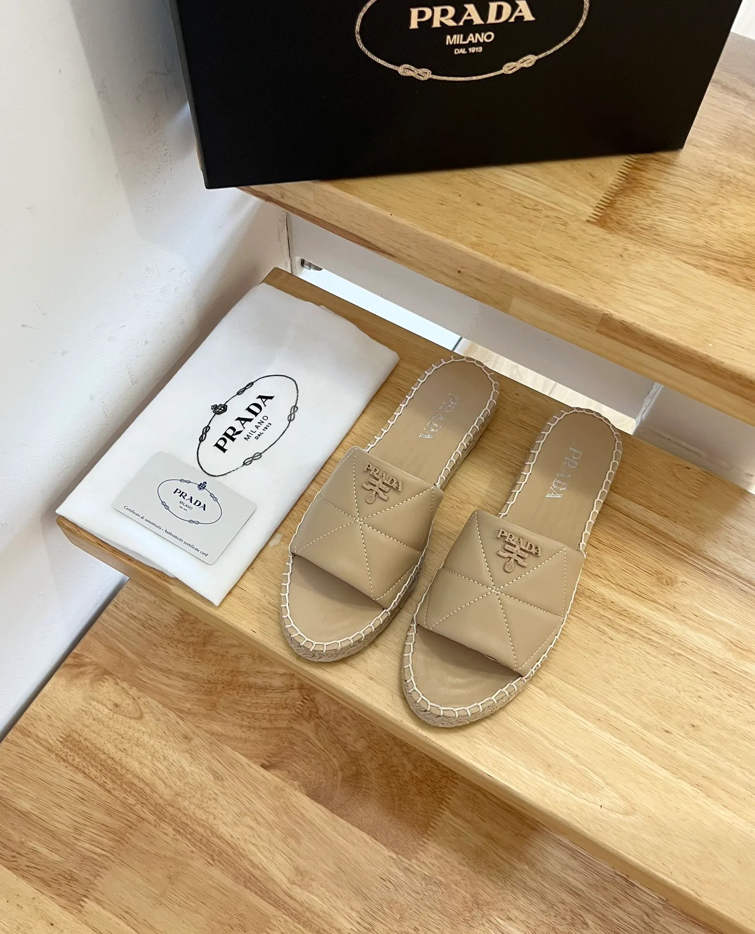 Сандалии Женские Prada 2937758
