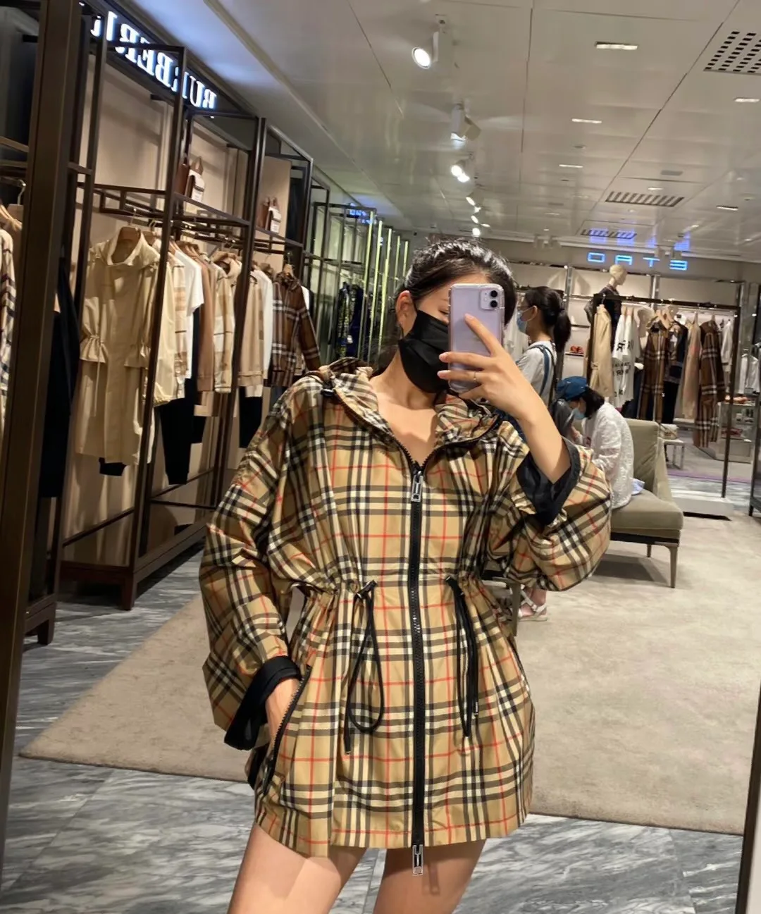 Куртки И Пуховики Женские Burberry 18571041