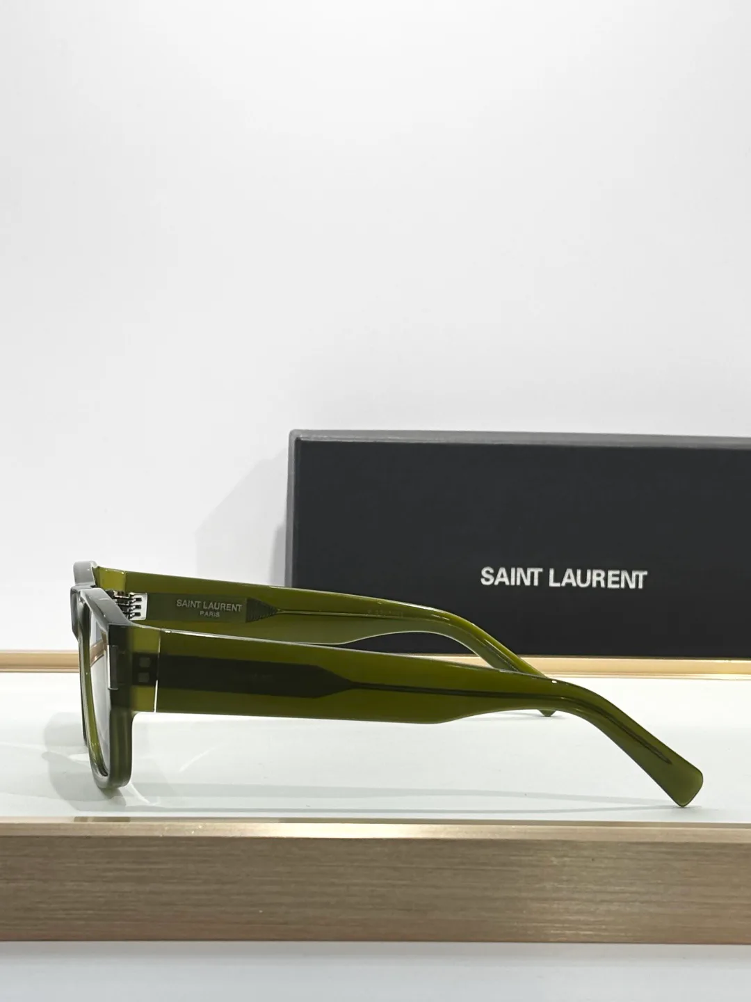 Очки Saint Laurent 356149
