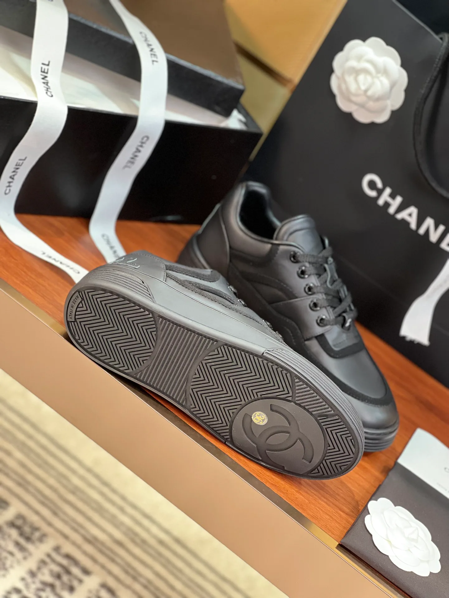 Кроссовки Женские Chanel 1021201