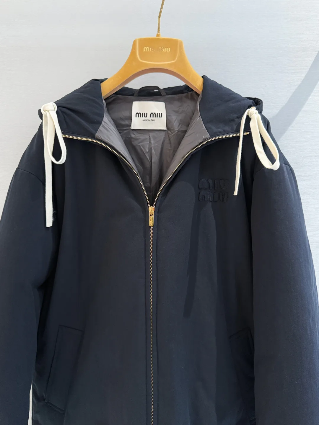 Куртки И Пуховики Женские Miu Miu 18758224