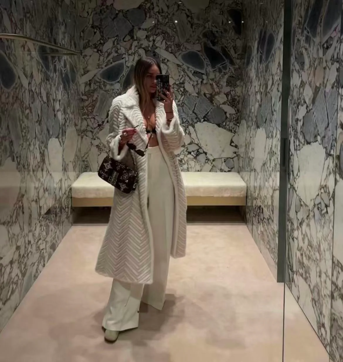 Шубы Женские Fendi 1867636