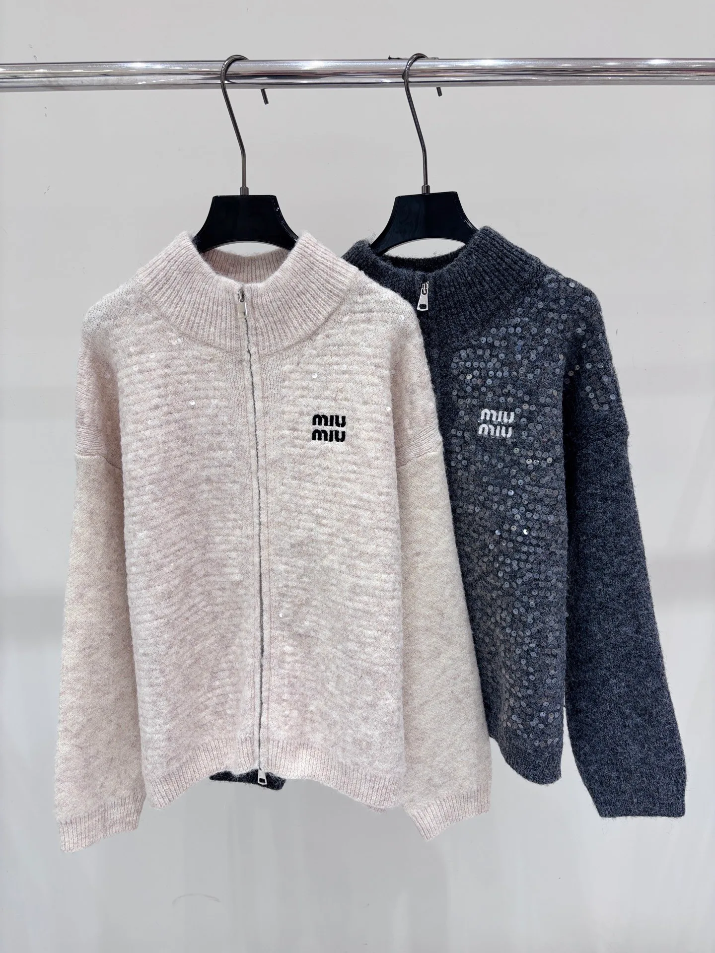 Джемперы И Свитеры Женские Miu Miu 18779033