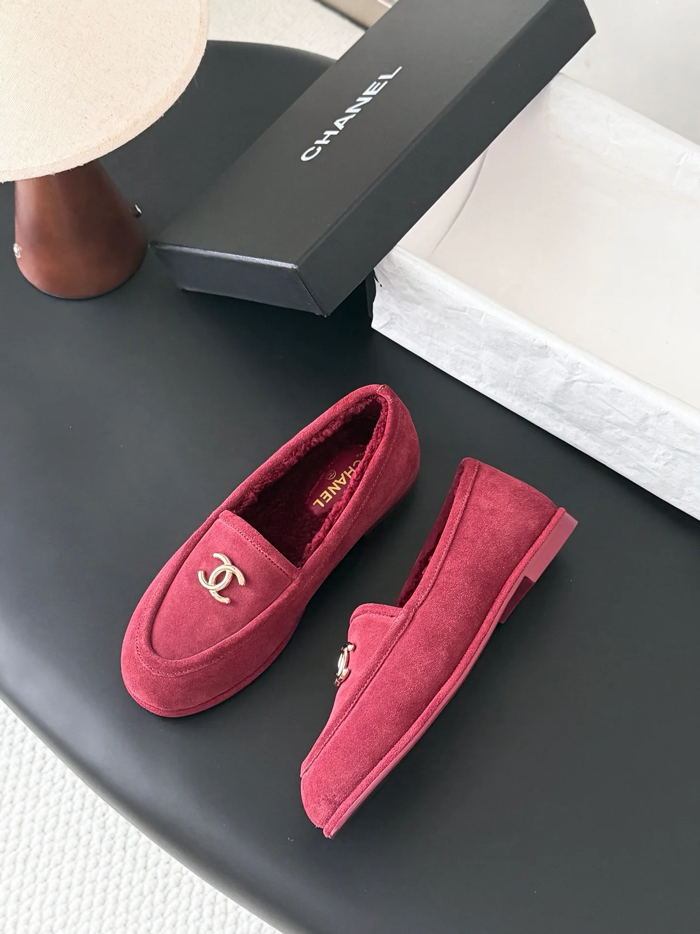 Лоферы И Мокасины Женские Chanel 17938396