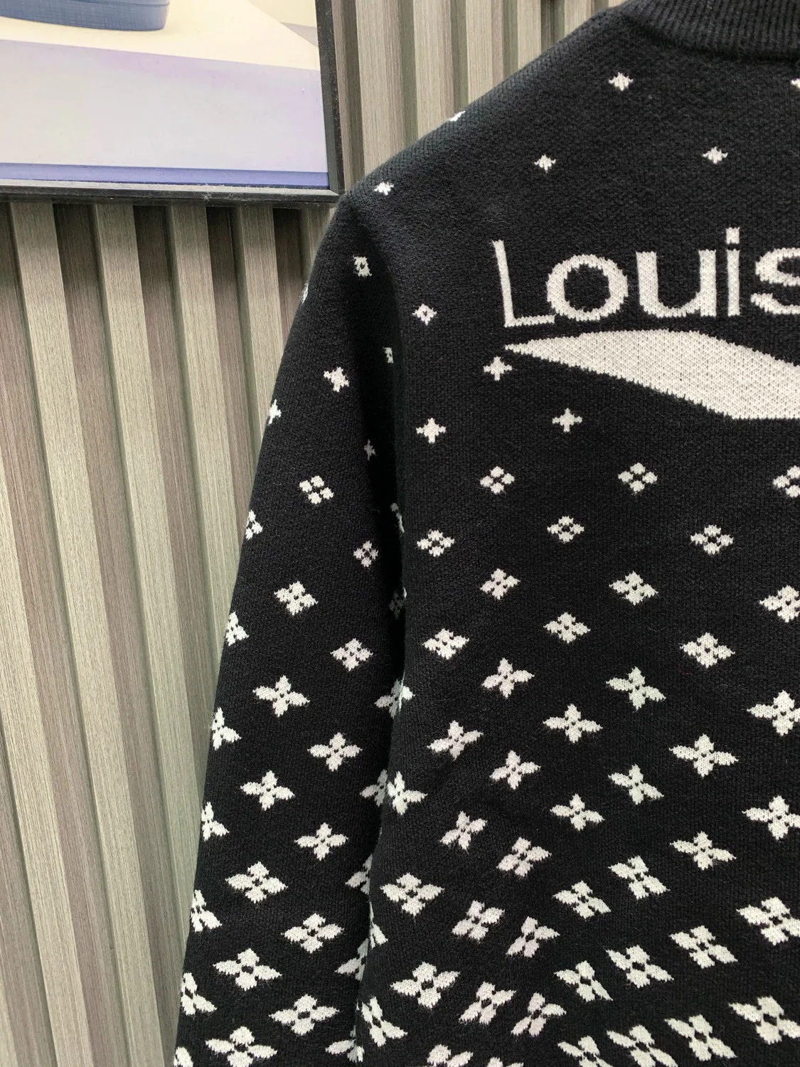 Джемперы И Свитеры Женские Louis Vuitton 17952859