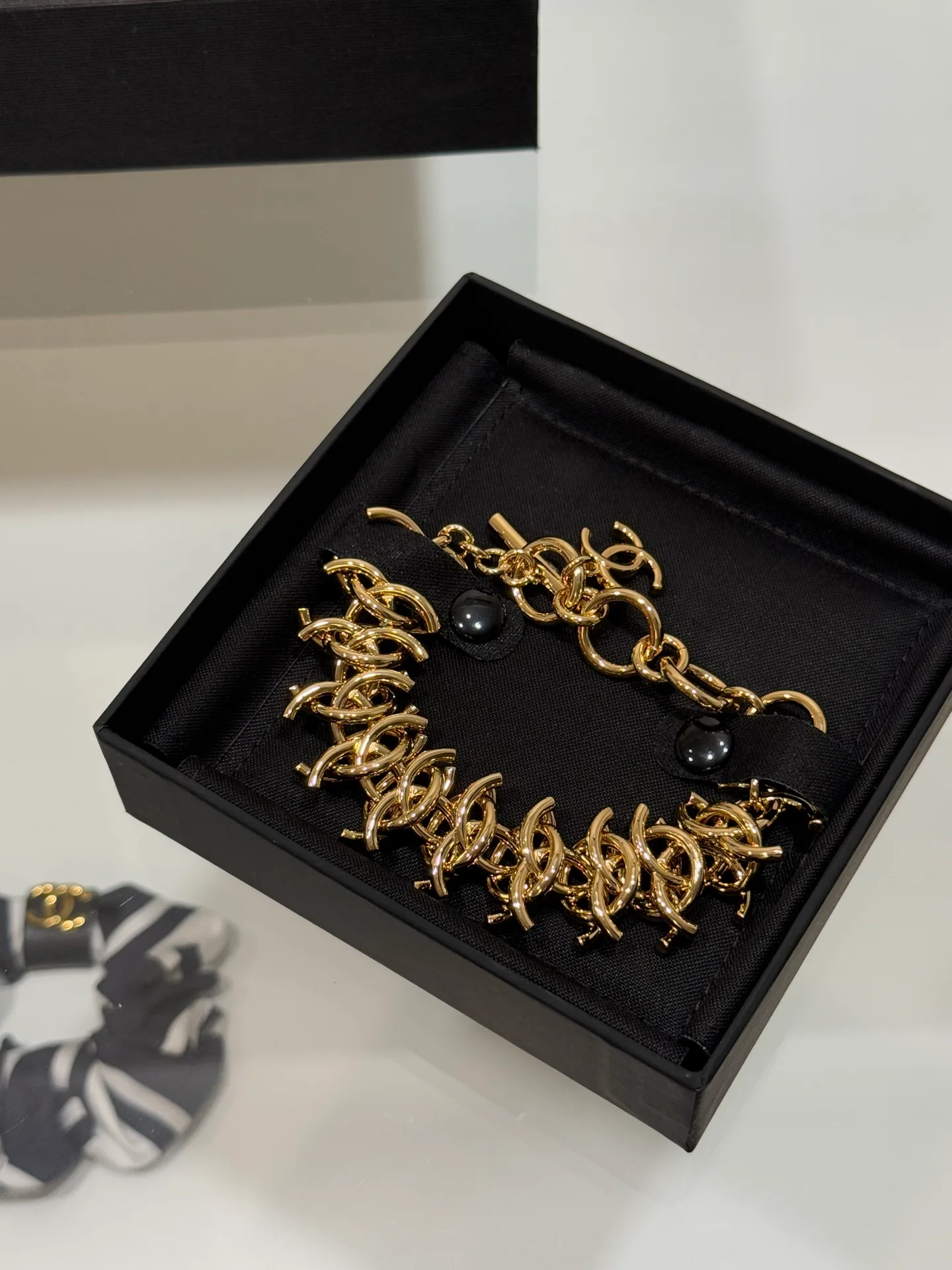 Бижутерия Chanel 17728668