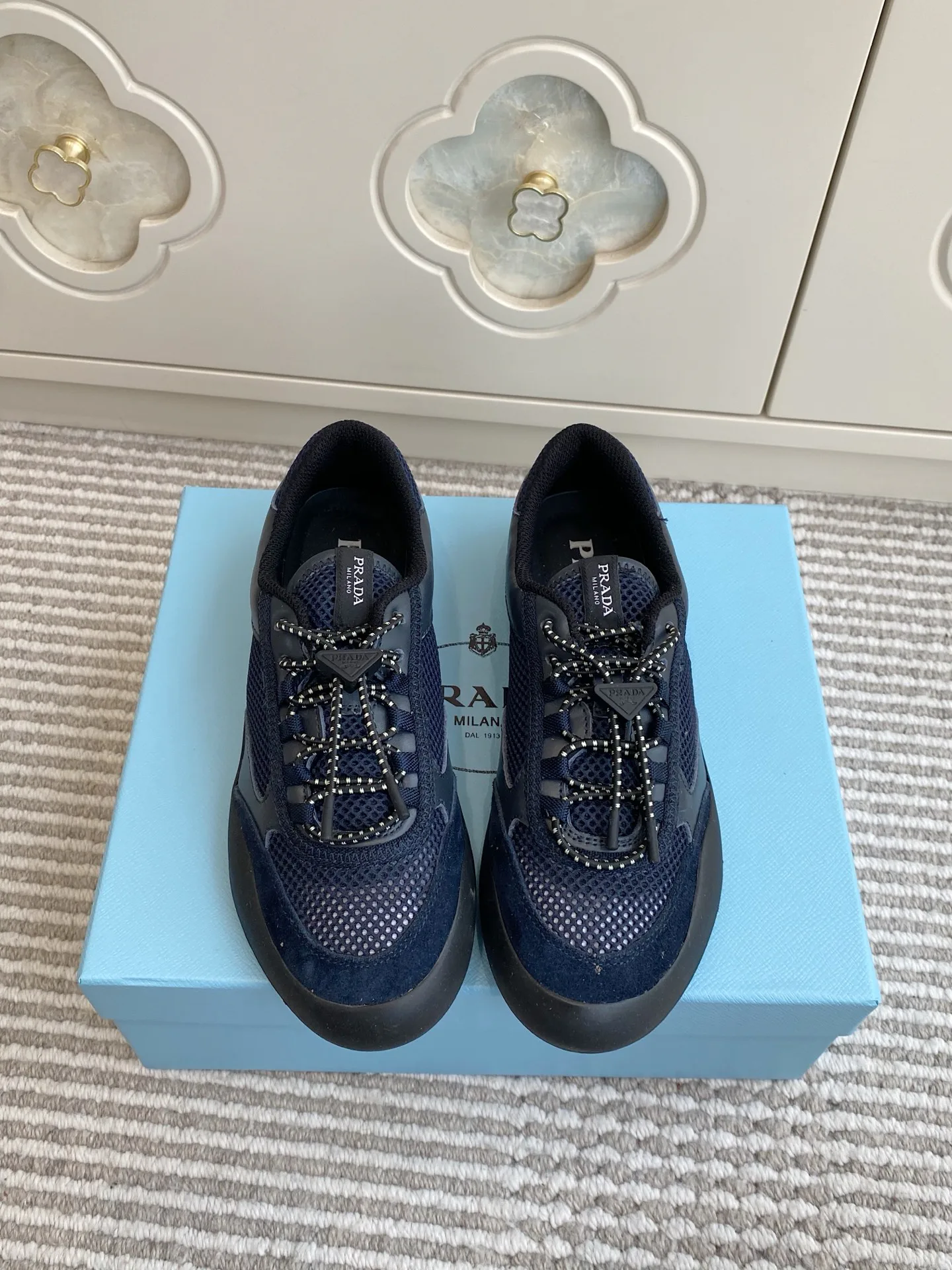 Кроссовки Женские Prada 13239499