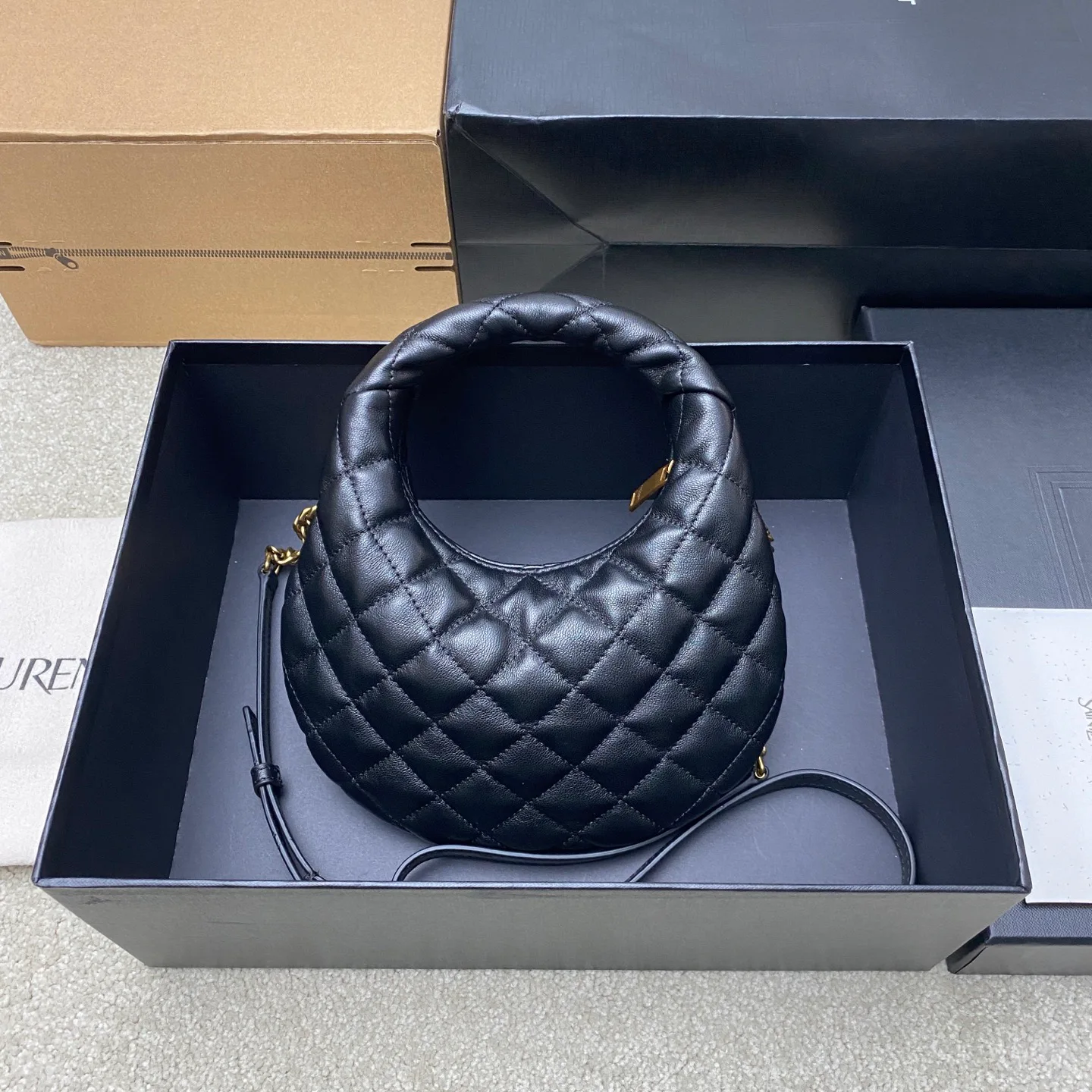 Классические Сумки Женские Saint Laurent 4401995