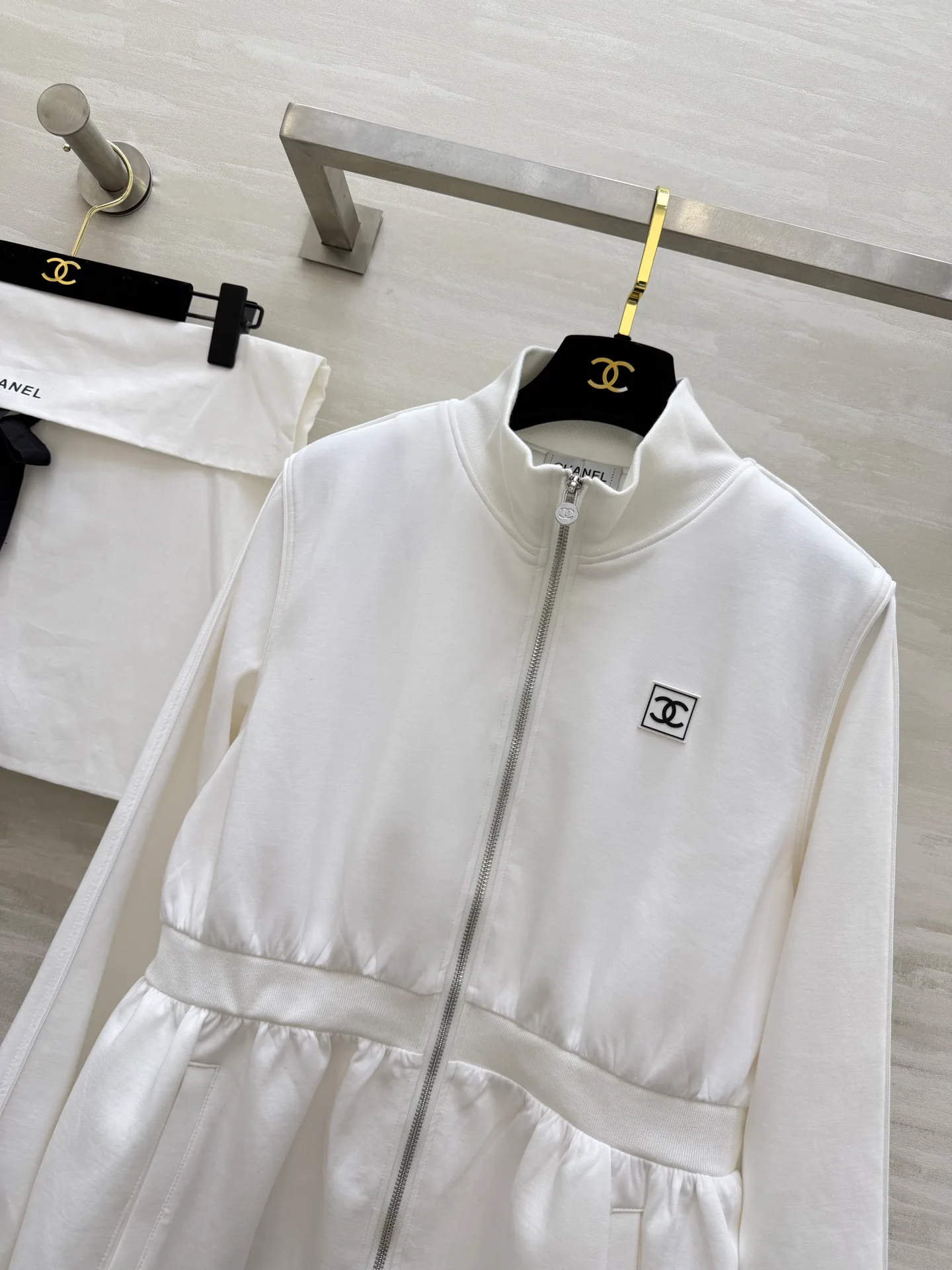 Жакеты Женские Chanel 11568024