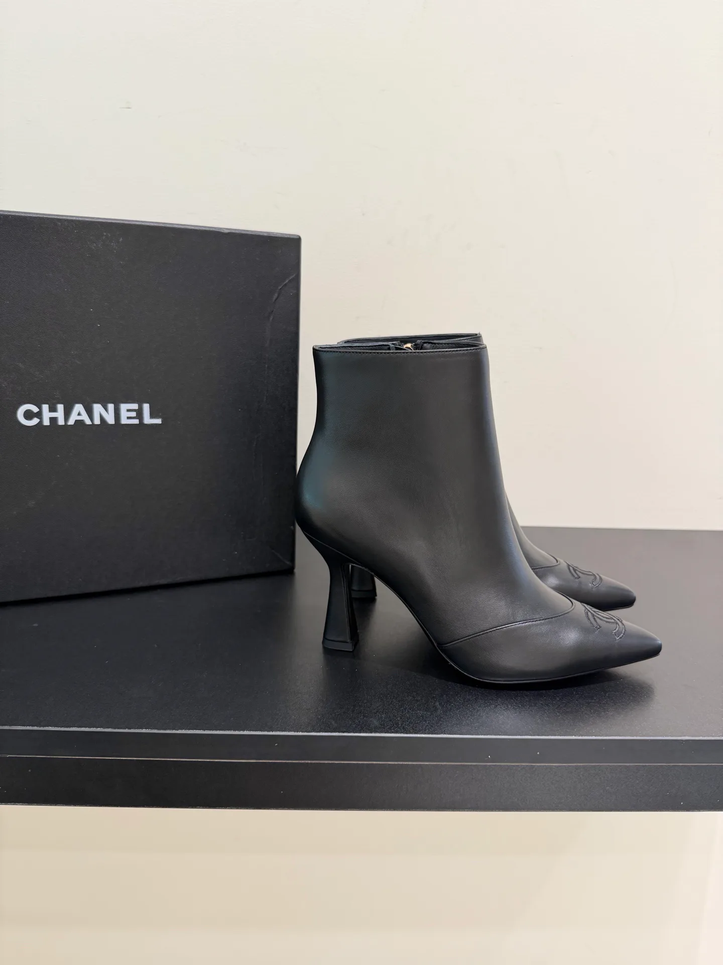 Ботильоны Женские Chanel 18244925