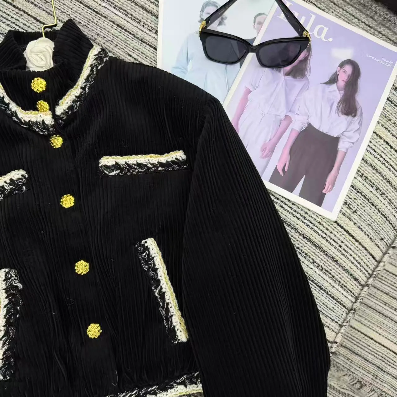 Куртки И Пуховики Женские Chanel 229393