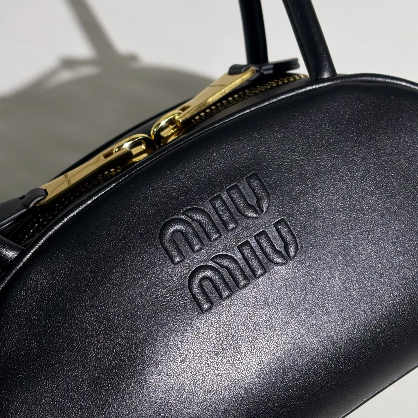 Классические Сумки Женские Miu Miu 10105239