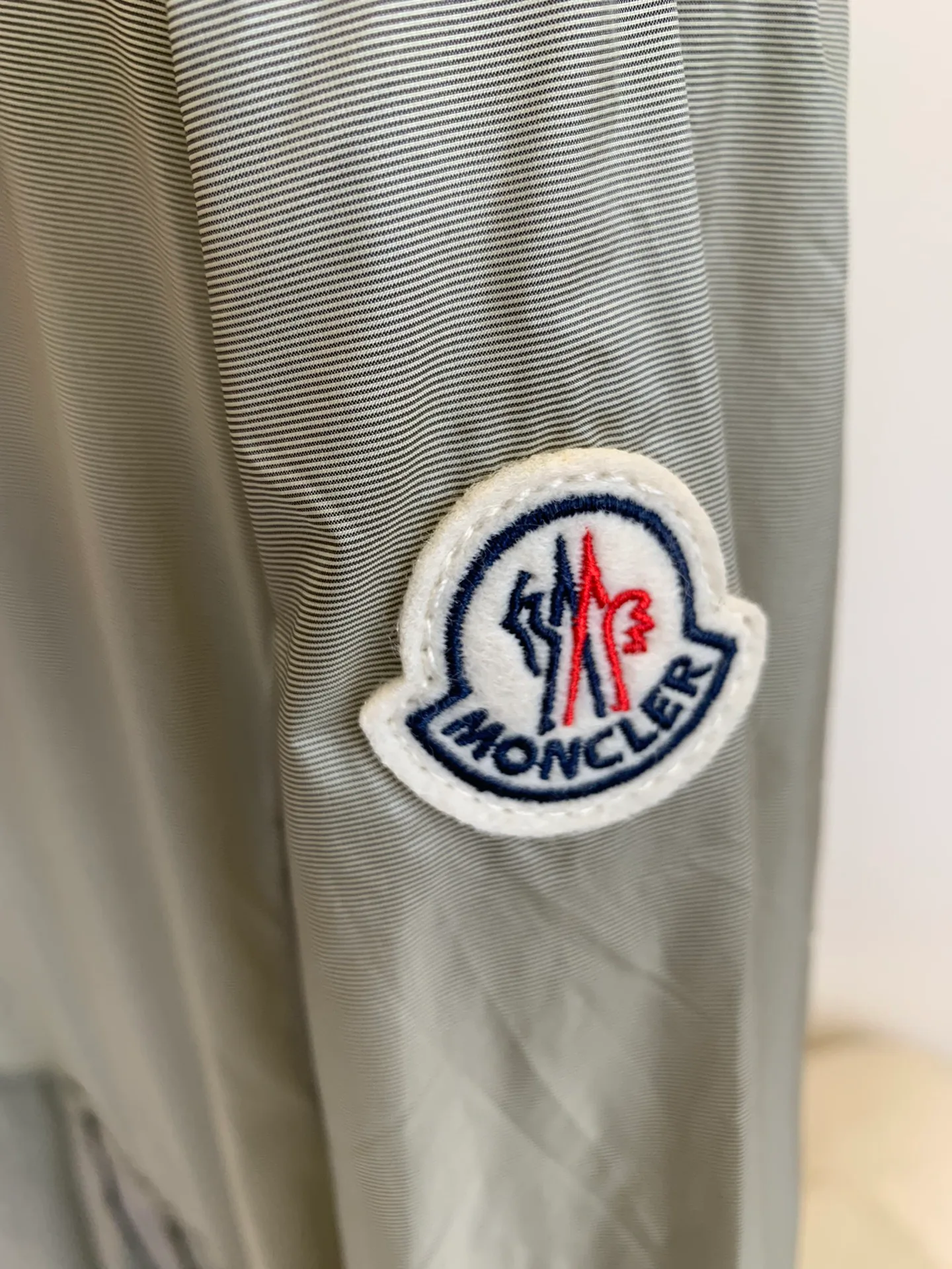Куртки И Пуховики Женские Moncler 11479460