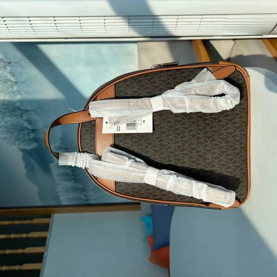 Рюкзаки Женские Michael Kors 803446