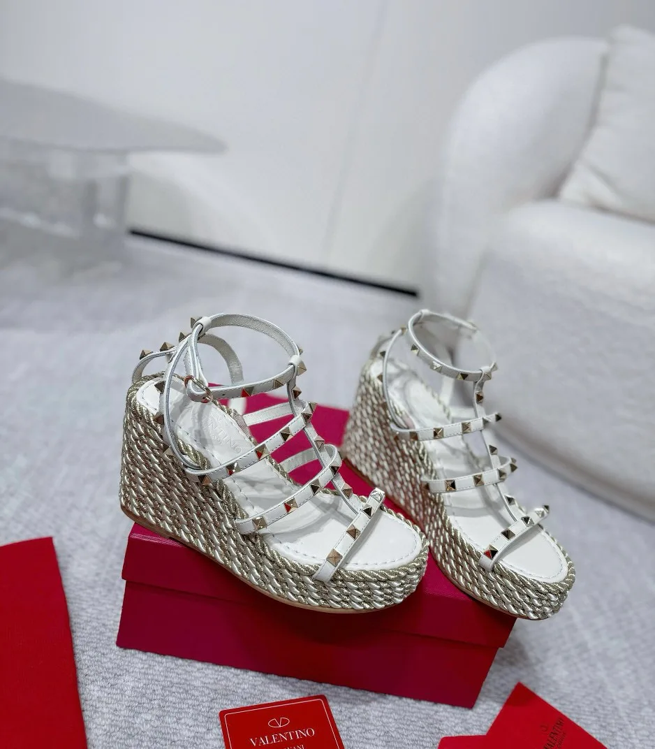 Босоножки Женские Valentino 30737