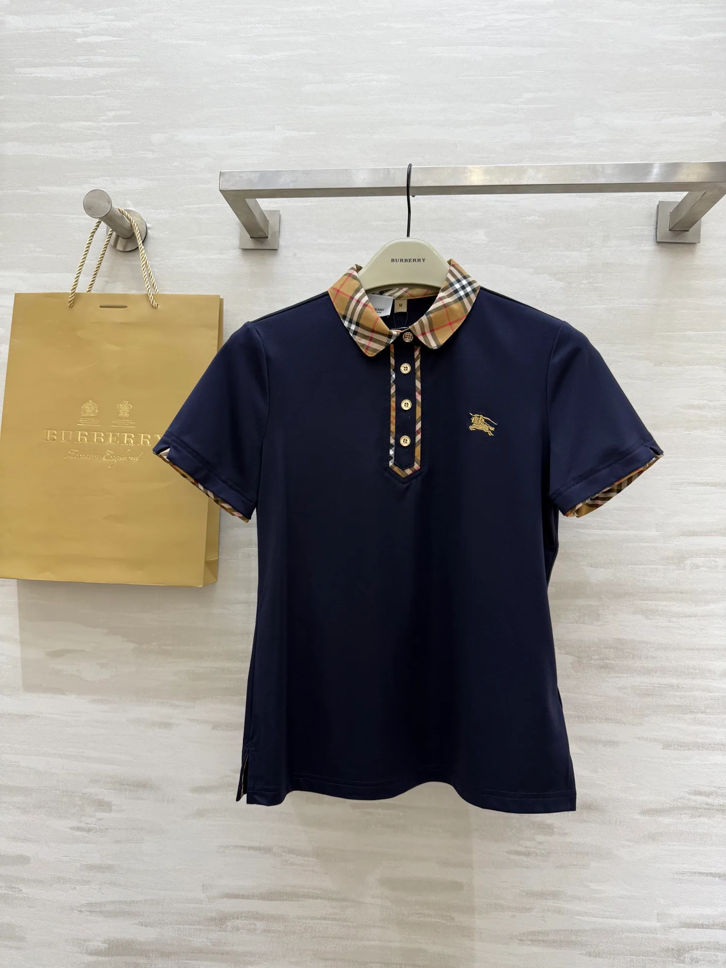 Рубашки Женские Burberry 12838353