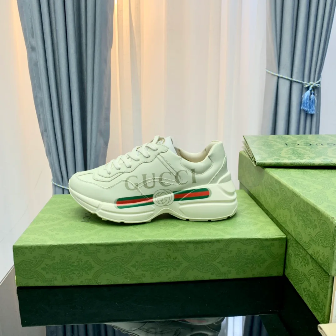 Кроссовки Женские Gucci 173895