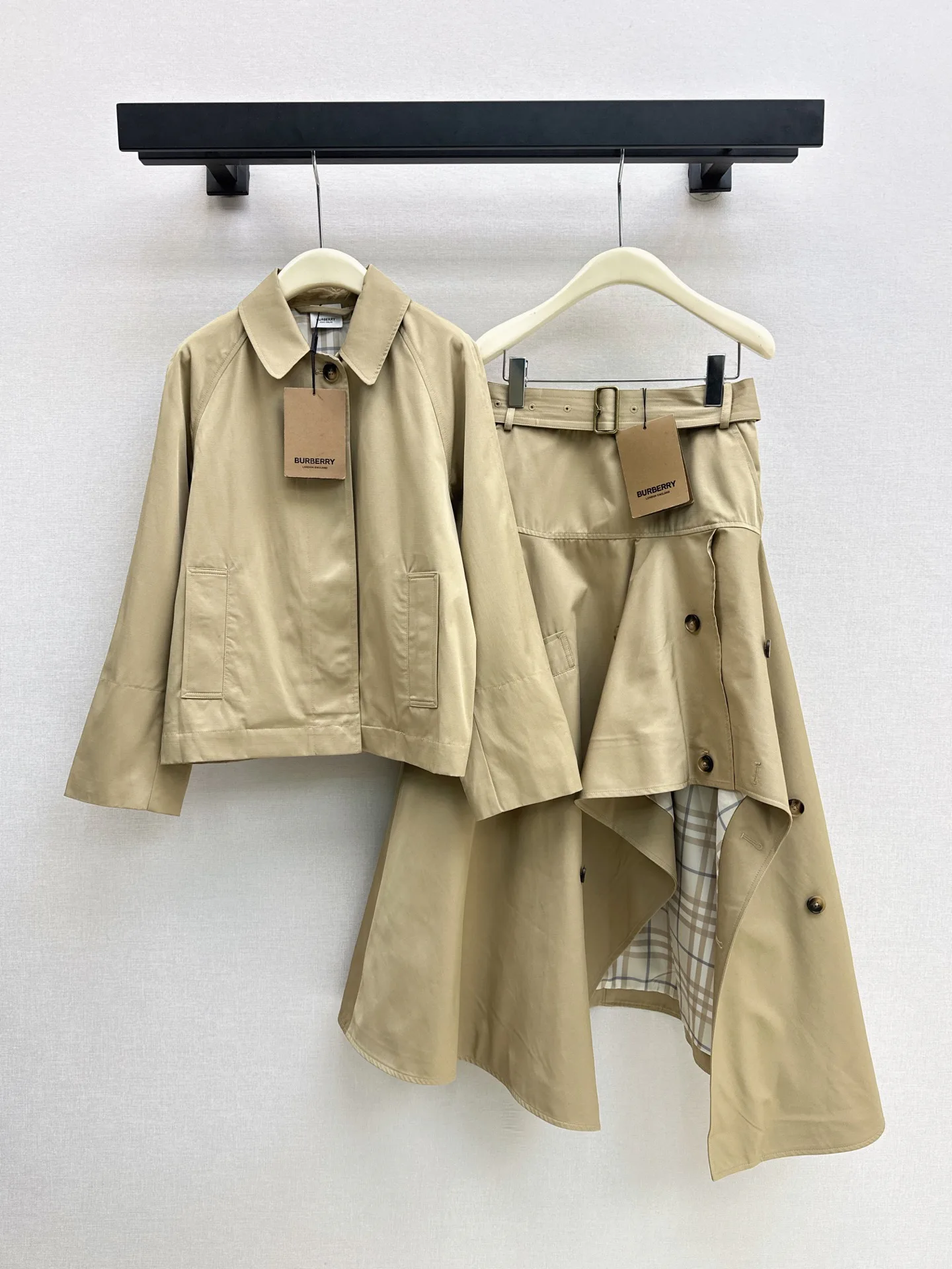 Тренчи Женские Burberry 18401426