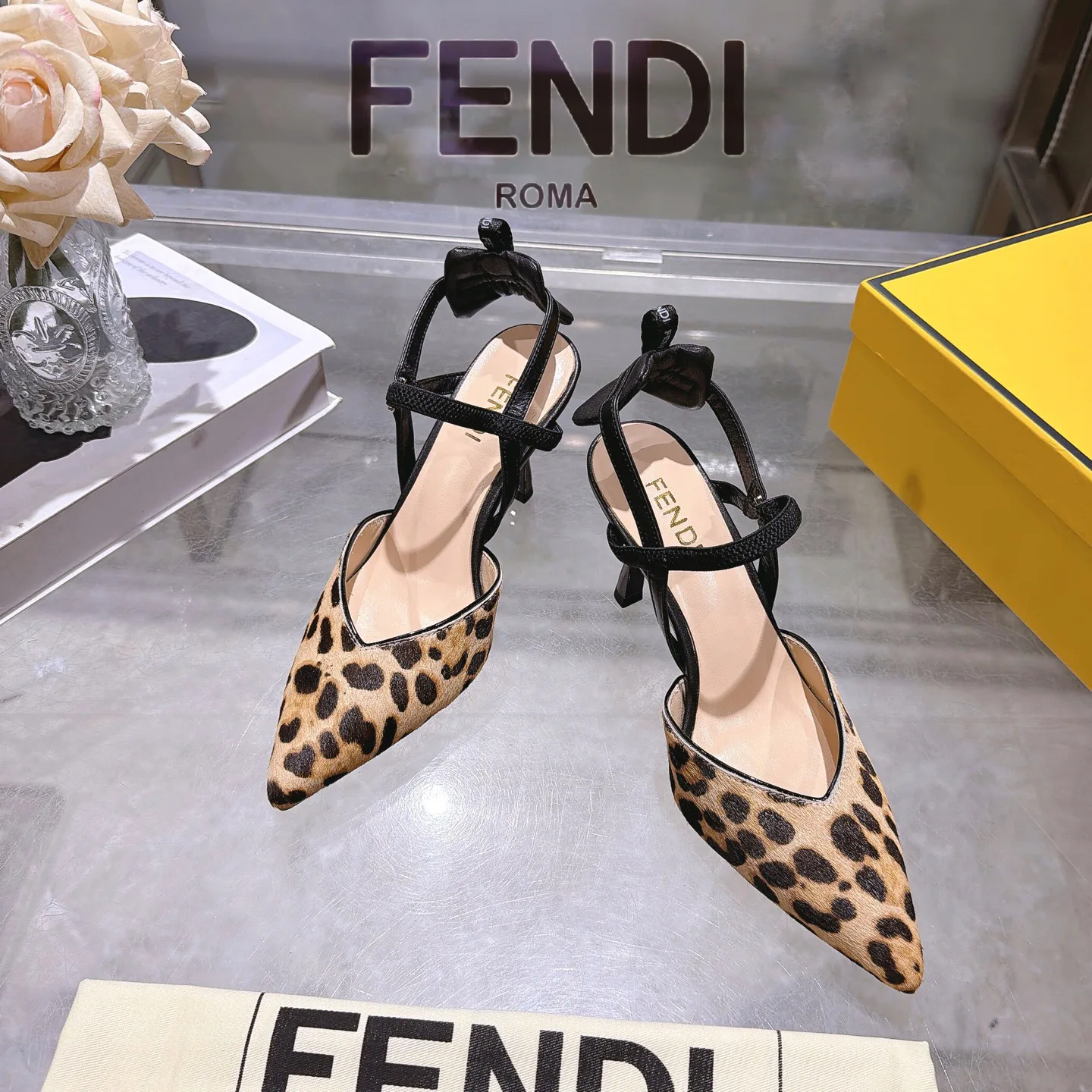 Туфли Женские Fendi 18247855