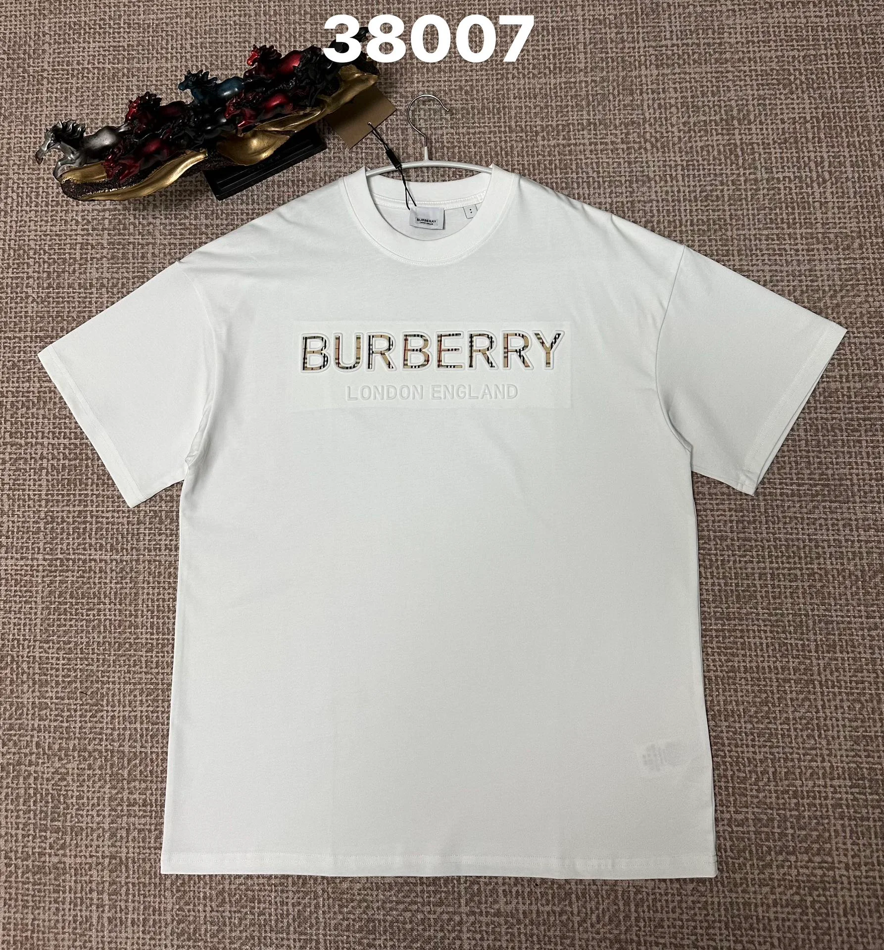 Футболки Женские Burberry 3984753