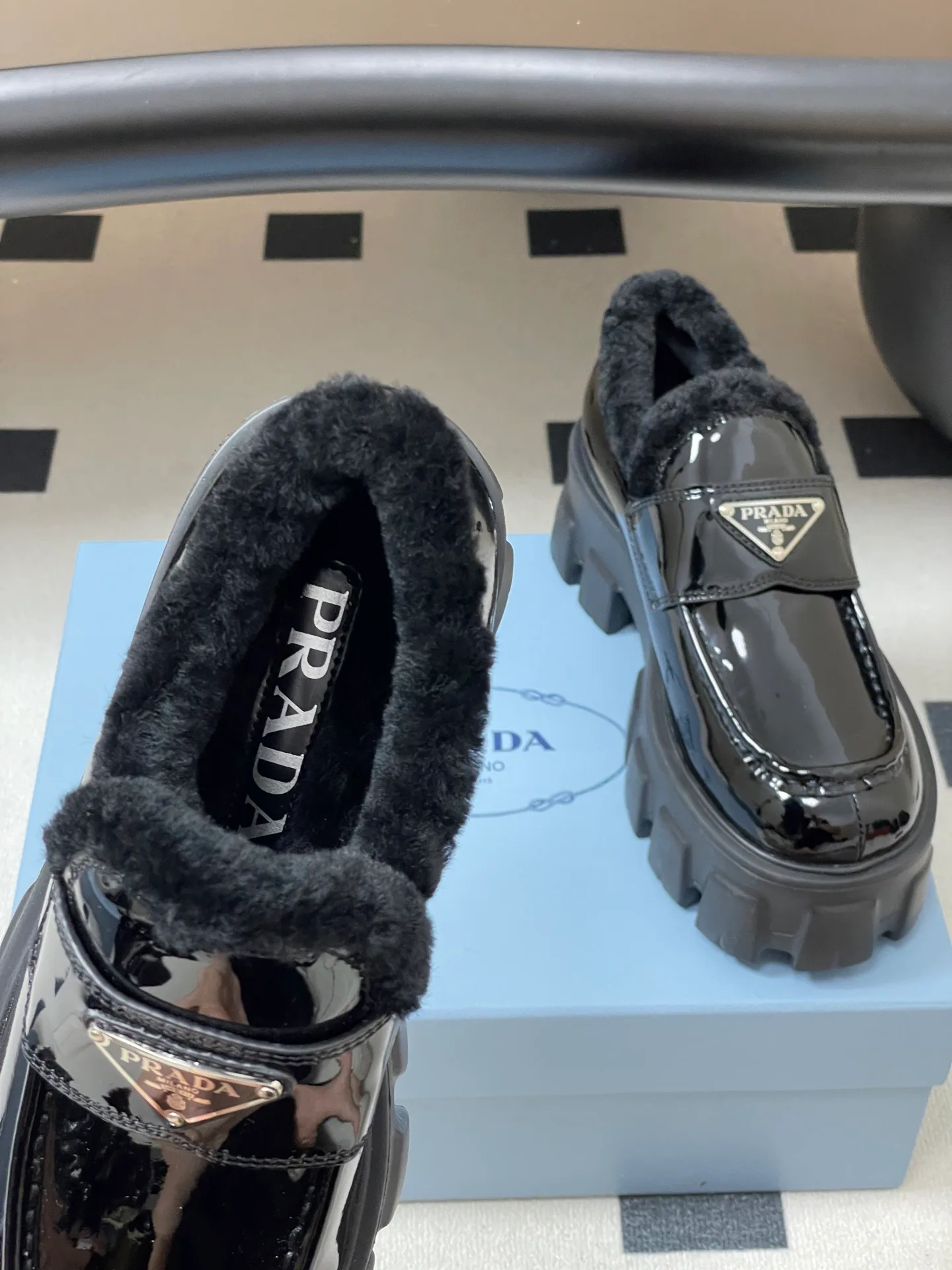 Лоферы Женские Prada 299836
