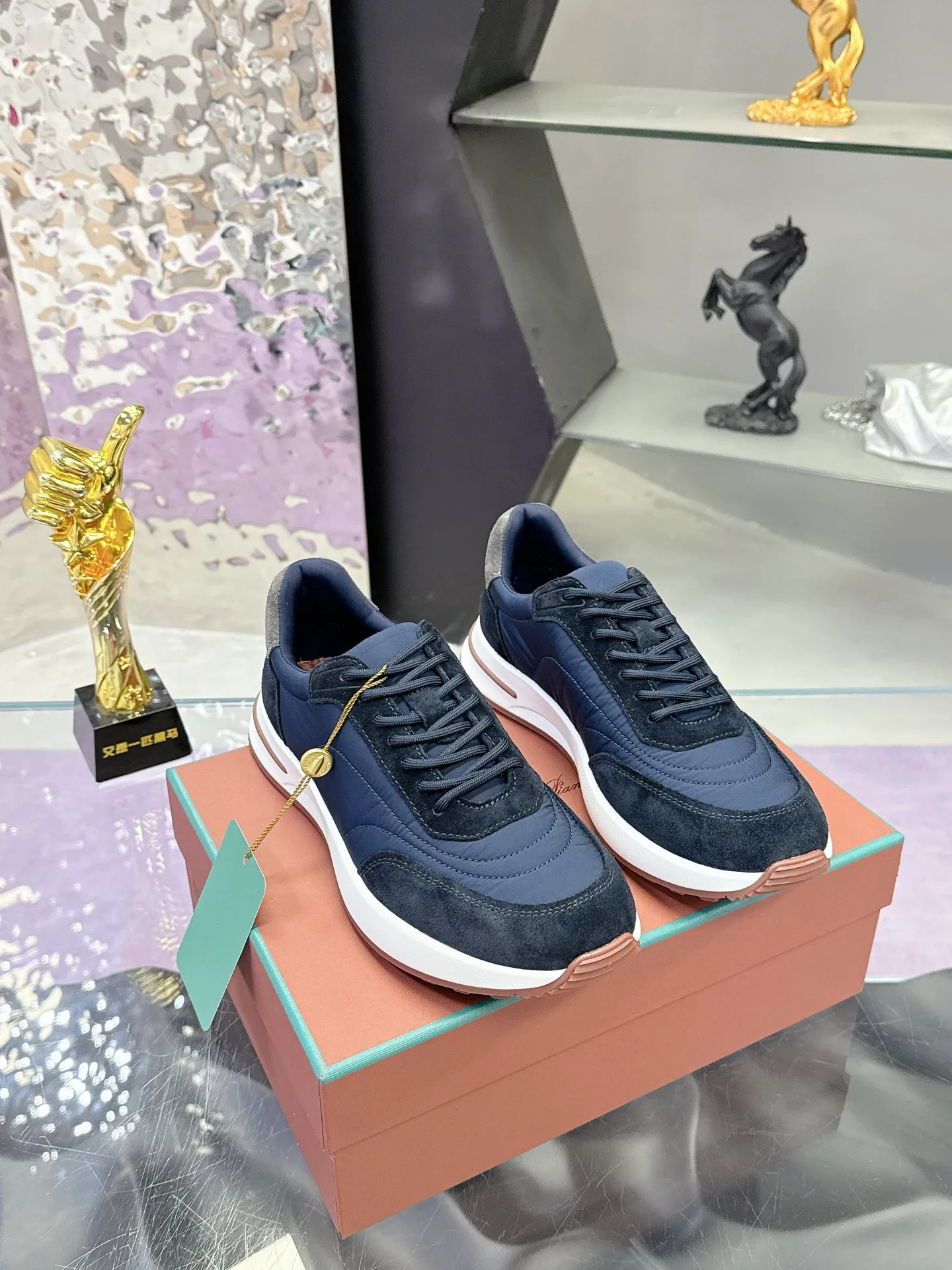 Кроссовки Мужские Loro Piana 10646349