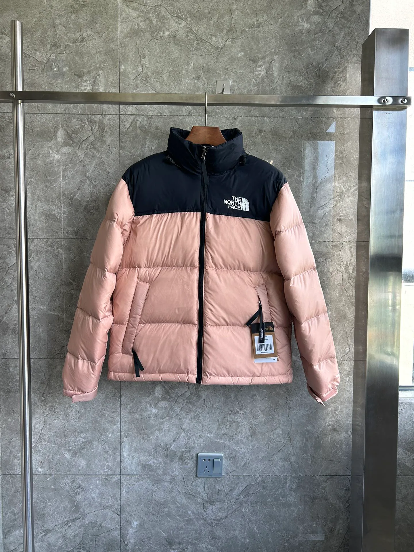 Куртки И Пуховики Женские The North Face 18509309